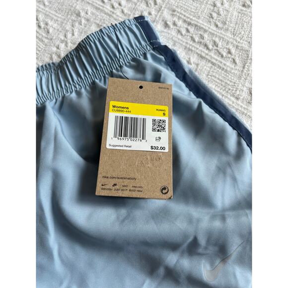 Nike Women's Dri-FIT Tempo Mid-Rise Brief-Lined Running Shorts in Blue, size S - Picture 5 of 6